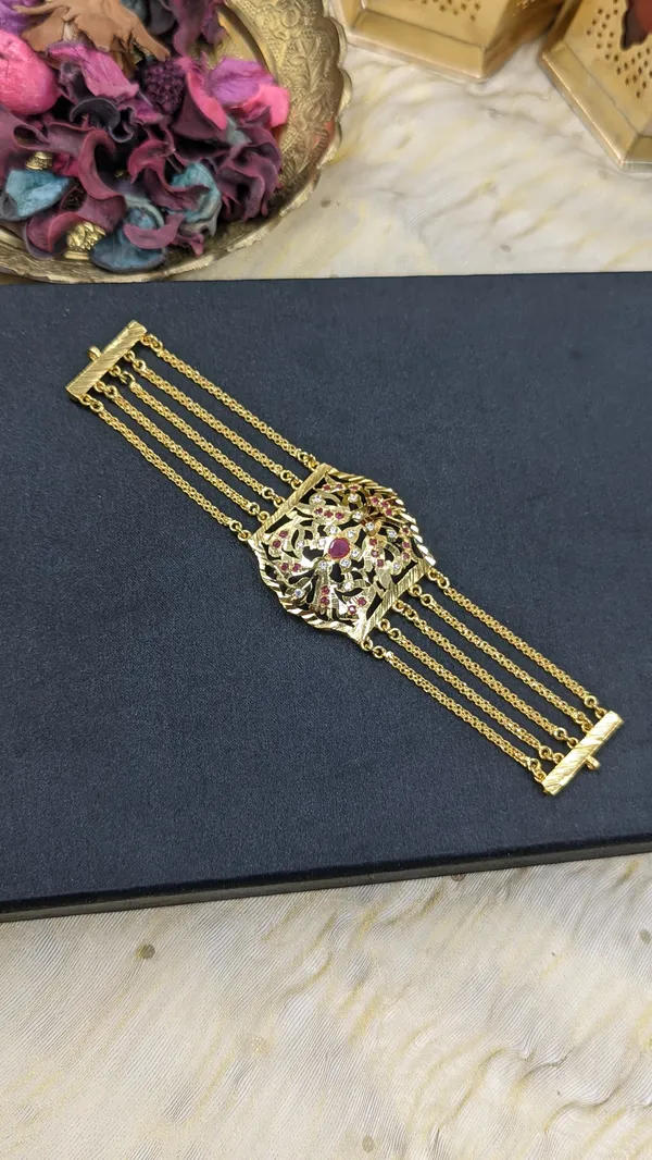 Ishel_Ruby_Golden_Premium_Bracelet_For_Women