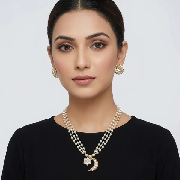 Chandtara_Golden_Pendant_Set_with_adjustable_Finger_ring