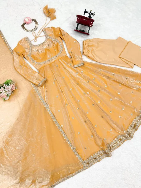 PEACH_Ethnic_Look_with_Elegance