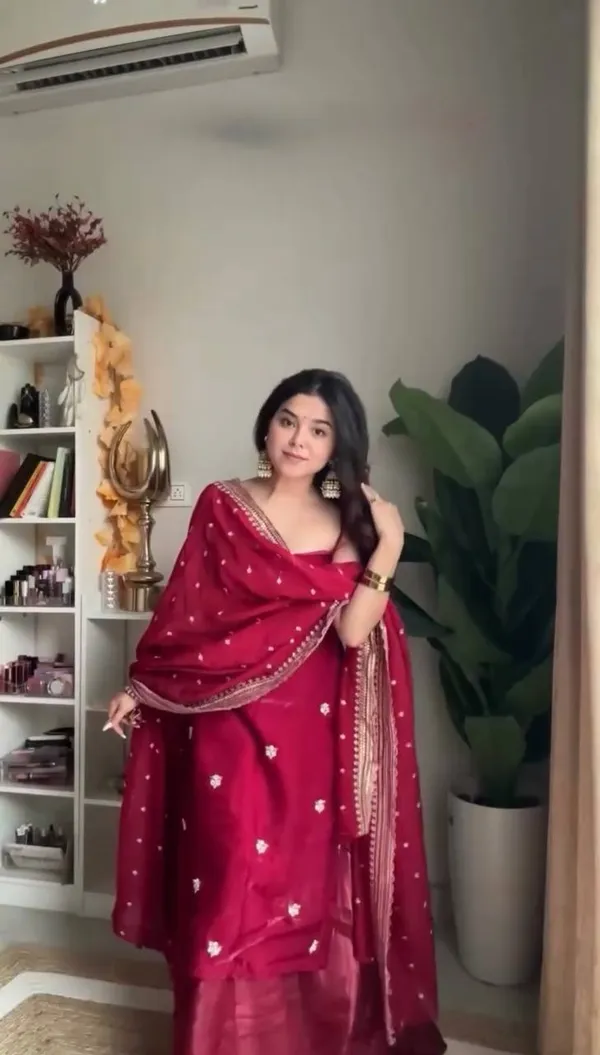 Graceful_Crimson_Red_Kurta_Set_with_Embroidered_Dupatta