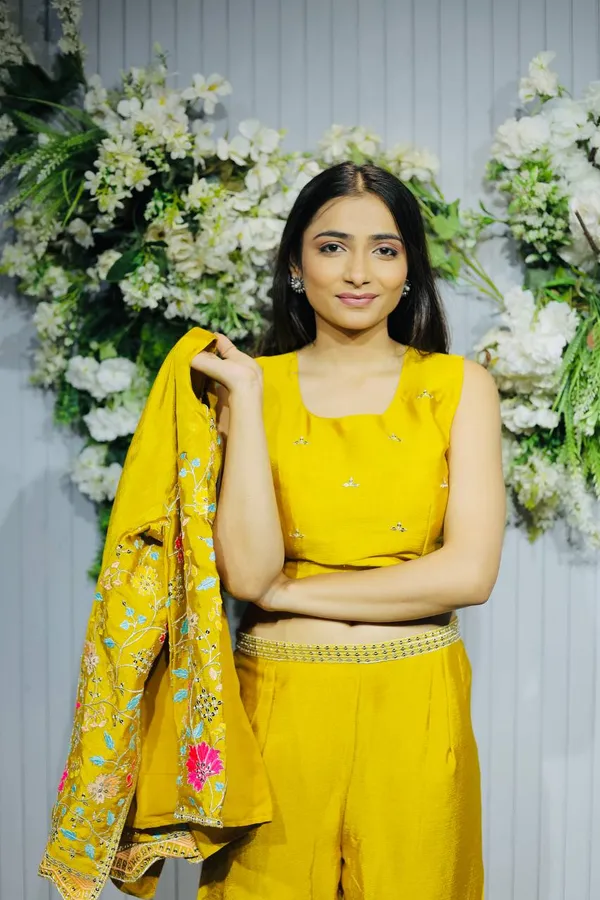 3__Pieces_mustard_yellow_Ready_Made_Plazzo_&_blouse_Set_With_Shrug