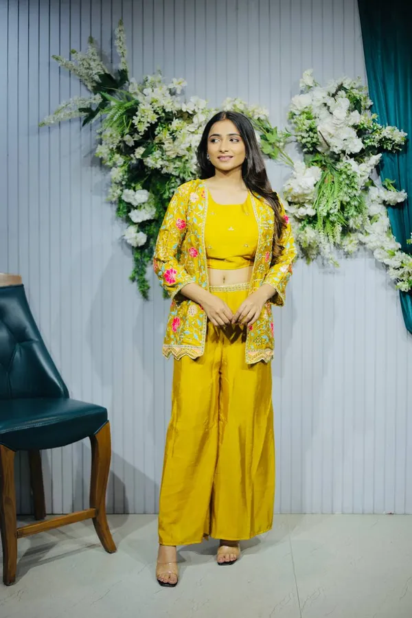 3__Pieces_mustard_yellow_Ready_Made_Plazzo_&_blouse_Set_With_Shrug