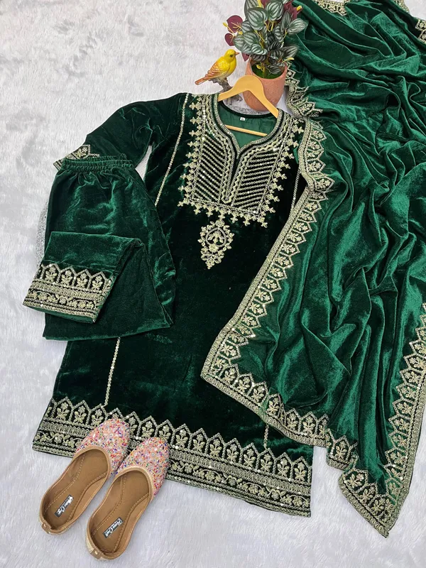 NAVY_BLUE_3_Pieces_Suit_with_top,_Bottom_&_Dupatta
