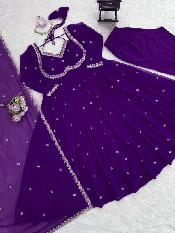Royal_purple_Anarkali_Graceful_Look