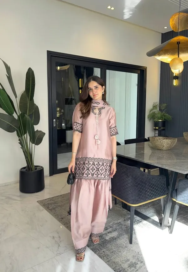 DUSTY_PINK_SALWAR_KAMEEZ