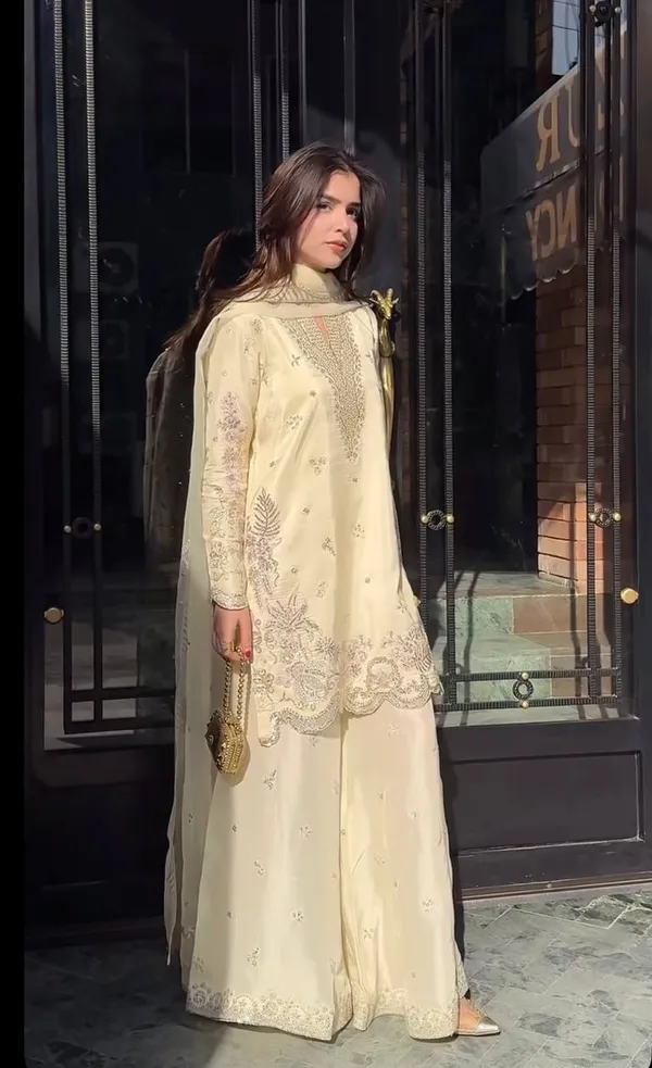 LUXURY_FESTIVE_IVORY_SHARARA_ENSEMBLE