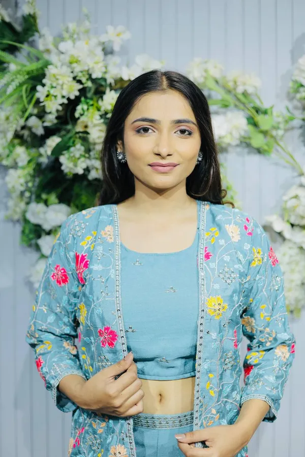 3__Pieces_TEAL_BLUE_Ready_Made_Plazzo_&_blouse_Set_With_Shrug