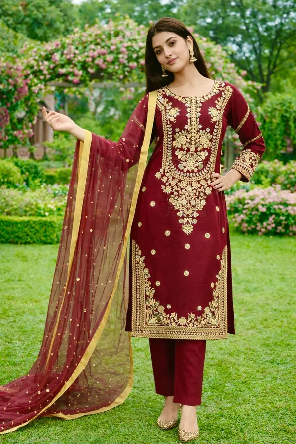 MAROON_HEAVY_EMBROIDERED_SALWAR_SUIT