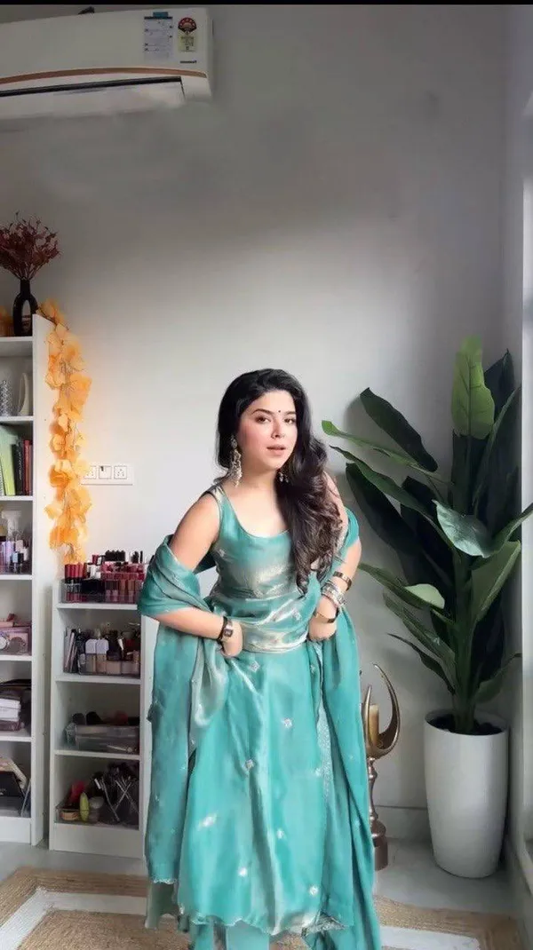 SKY_BLUE_ANARKALI_SUIT