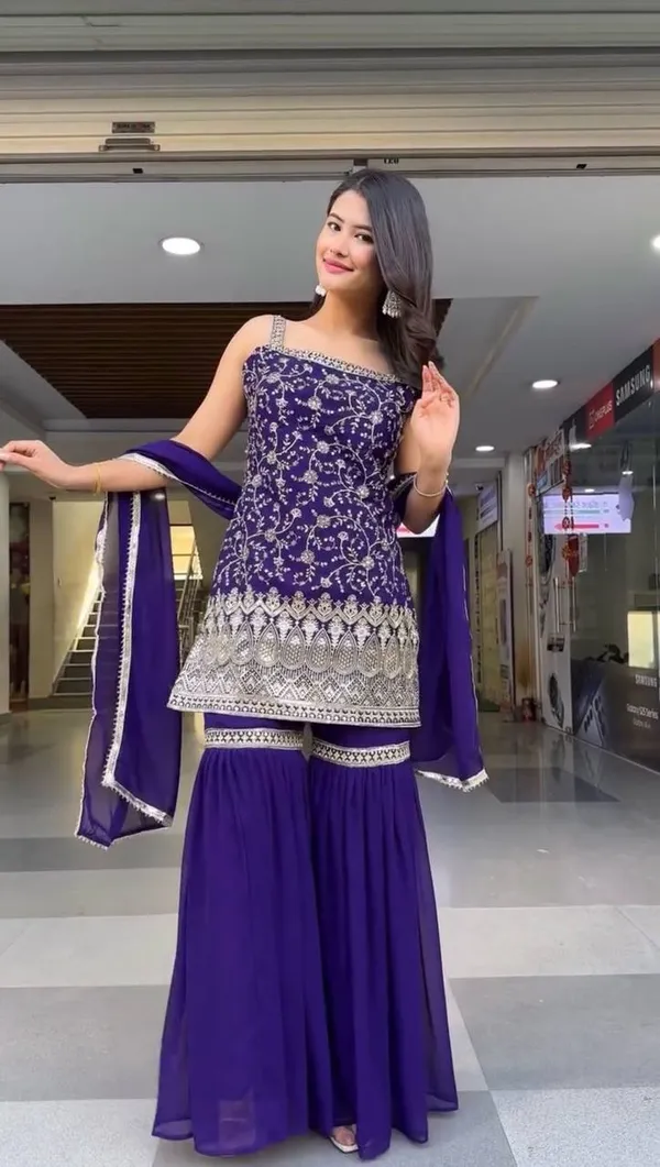 EMBROIDERED_GEORGETTE_SLEEVELESS_KURTA_WITH_SAHARA_AND_DUPATTA_SET