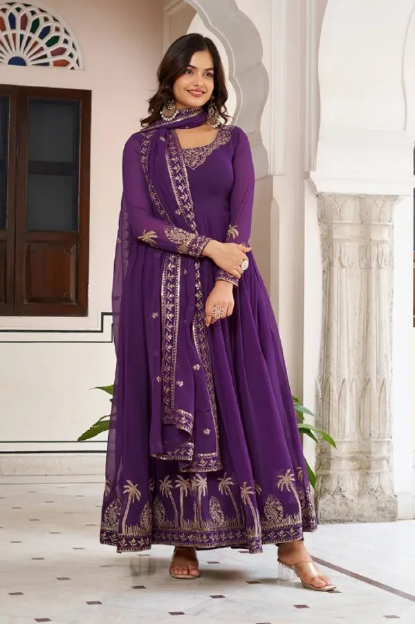 Regal_Violet_Heritage_Anarkali_Ensemble