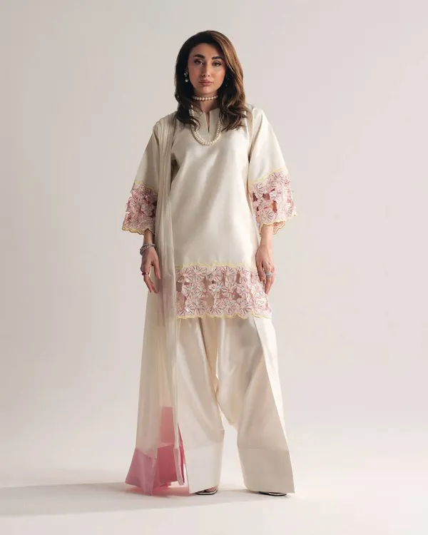 MAHPARA_ZOYA_FARSHI_SALWAR_SUIT