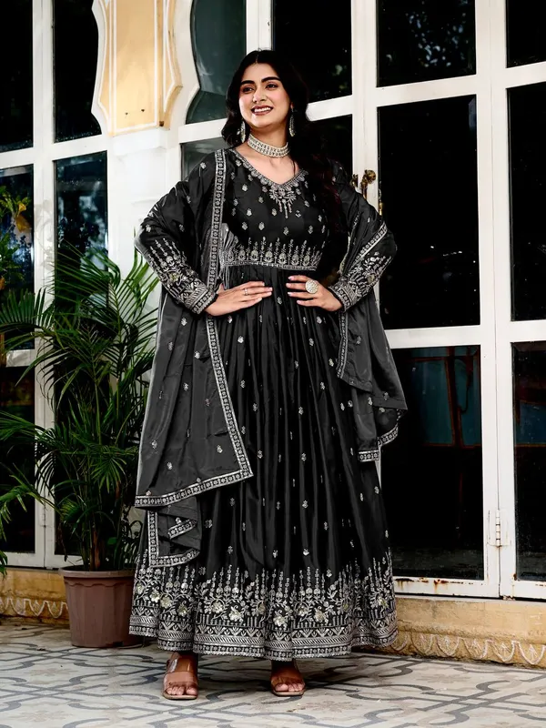 Elegant_royal_BLACK_Embroidered_Anarkali_Suit_with_Dupatta_&_Palazzo_Set