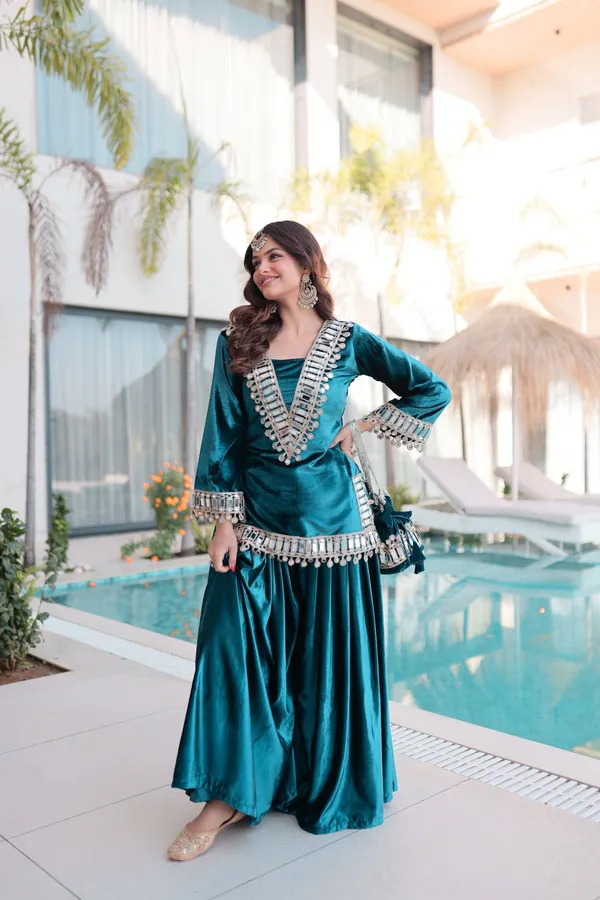 2_Pieces__TEAL_BLUE_VELVET_Suit_with_top,_Bottom_&_Traditional_Hand_Potli-Bag