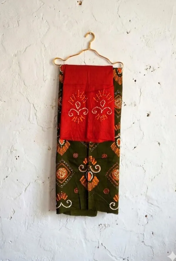 Henna_Green_Cotton_Bandhani/Bandhej_Suit_Dress_Materials_Women