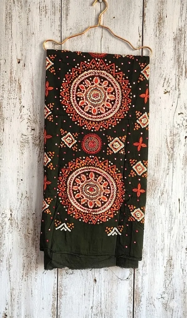 Green_Cotton_Bandhani/Bandhej_Suit_Dress_Materials_Women