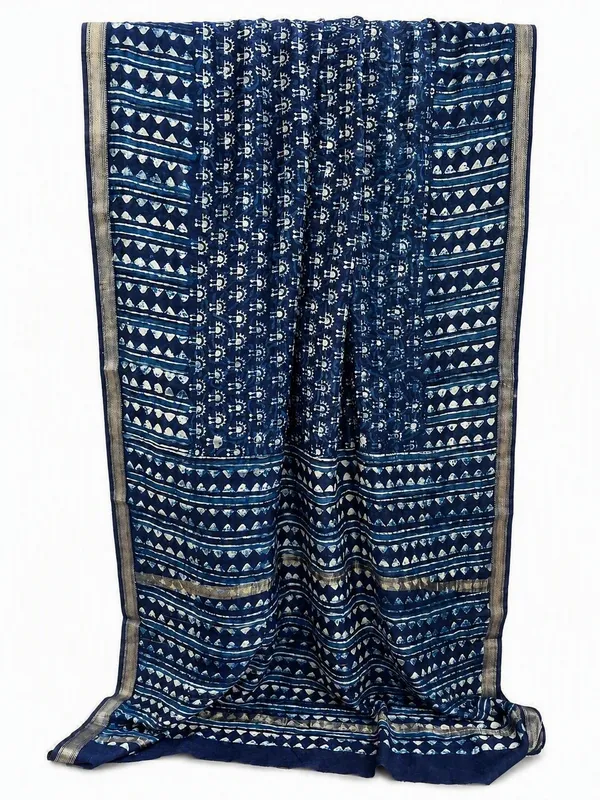 Indigo_Hand_Block_Printed_Maheshwari_Silk_Saree_