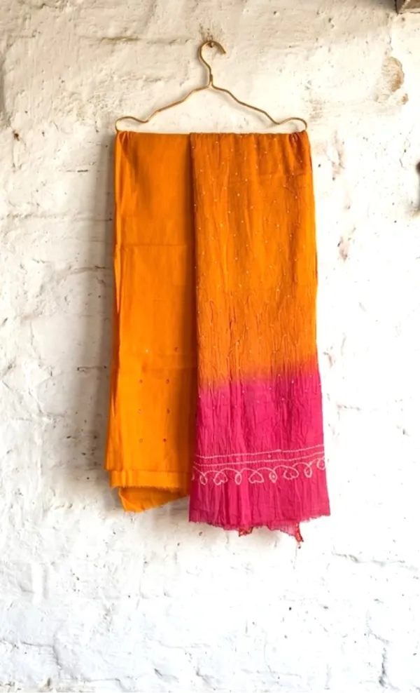 Pink_Cotton_Bandhani/Bandhej_Suit_Dress_Materials_Women
