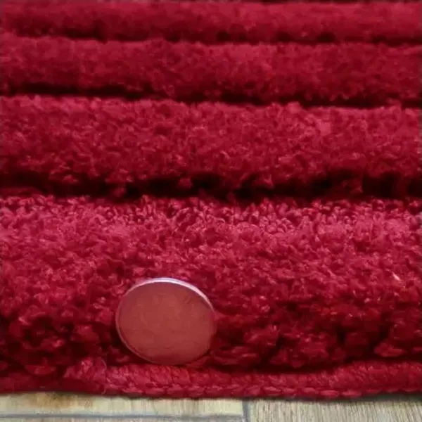 Red_Microfiber_40_X_60_Cm_Fluffy_Striped_Non_Slip_Bathroom_Rug_Ideal_For_Bathroom_Bedroom_Kitchen_Set_Of_1