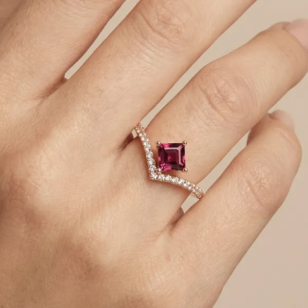 Rose_Gold_Square_Solitaire_Silver_Ring_For_Women_|_925_Pure_Silver
