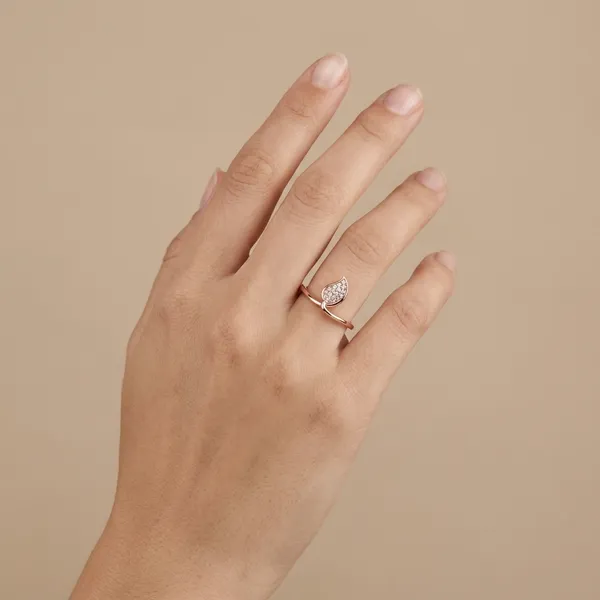 Rose_Gold_Lightweight_Leaf_Silver_Ring_For_Women_|_925_Pure_Silver