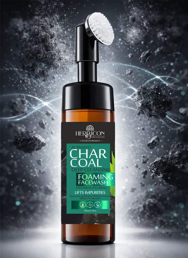 Charcoal_Foaming_Face_Wash_With_Built_In_Face_Brush_For_Deep_Cleansing_100_Ml