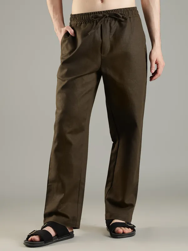 Olive_Cotton_Linen_Blend_Drawstring_Trousers_For_Men