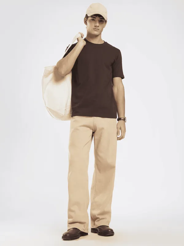 Chocolate_Brown_Cotton_Round_Neck_Reg_Fit_Plain_Tee_For_Men