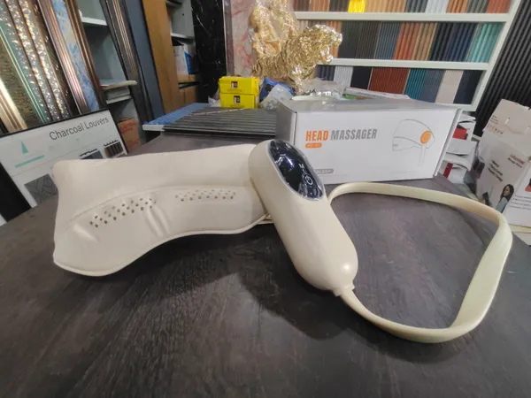 Off_White_Head_Massager_Air_Compression_For_Head_Relaxation_&_Stress_Relief