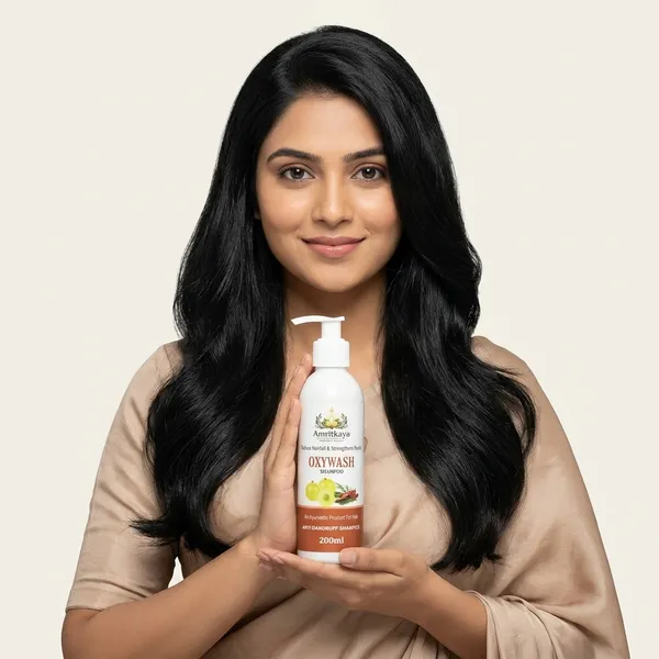 Amritkaya_Oxywash_Bhringraj_Reetha_Anti-Dandruff_Ayurvedic_Shampoo_200Ml