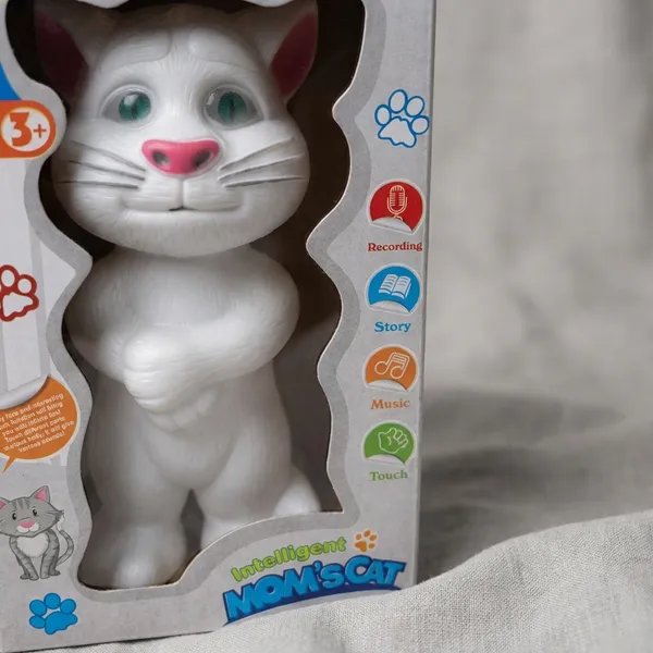 Talking_Tom_Toy_For_Kids_With_Recording_&_Music_Speaking_Cat_Doll_(WHITE)