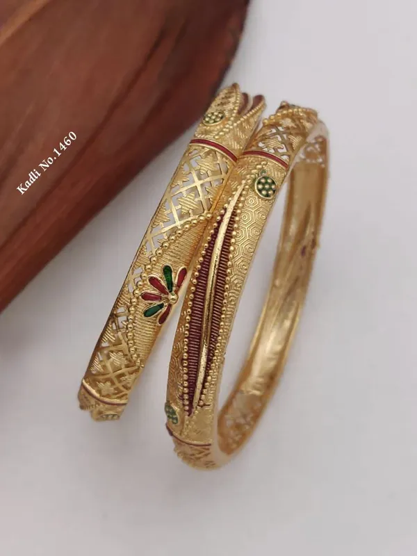 Gold_Plated_Metal_With_Meenakari_Enamel_Work_Bangles_For_Women