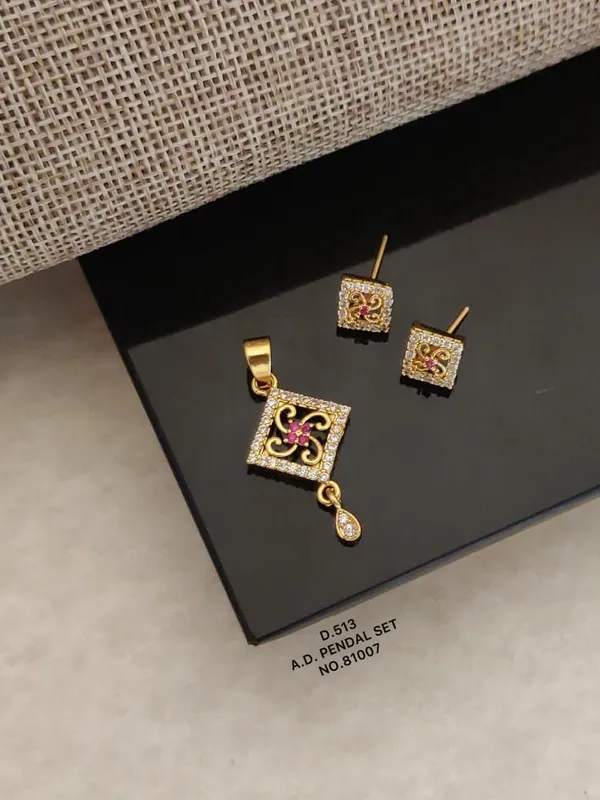 1_Gram_Gold_Plated_Pendant_For_Women