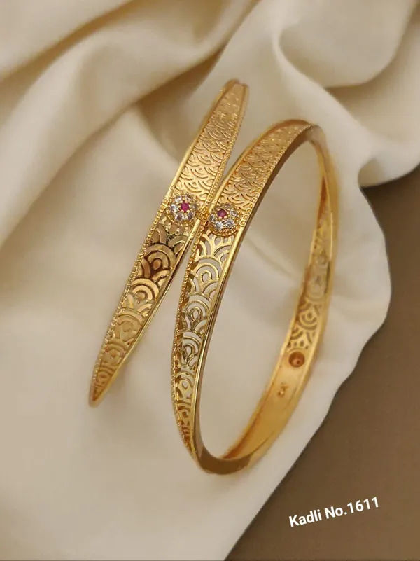 Gold_Plated_Bangles_For_Women