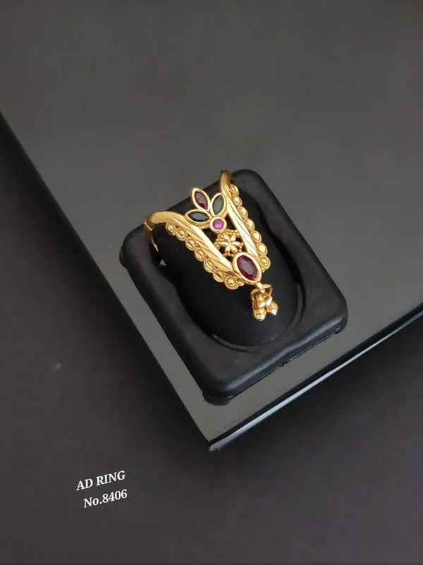 Gold_Alloy_Ring_For_Women