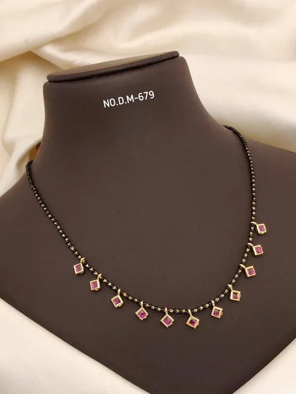 Gold_Alloy_Pendant_For_Women