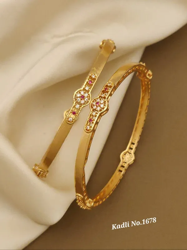 Gold_Plated_Bangles_For_Women