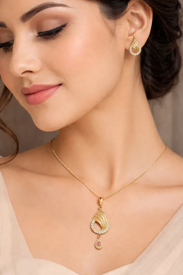 Gold_Plated_Alloy_Pendant_For_Women