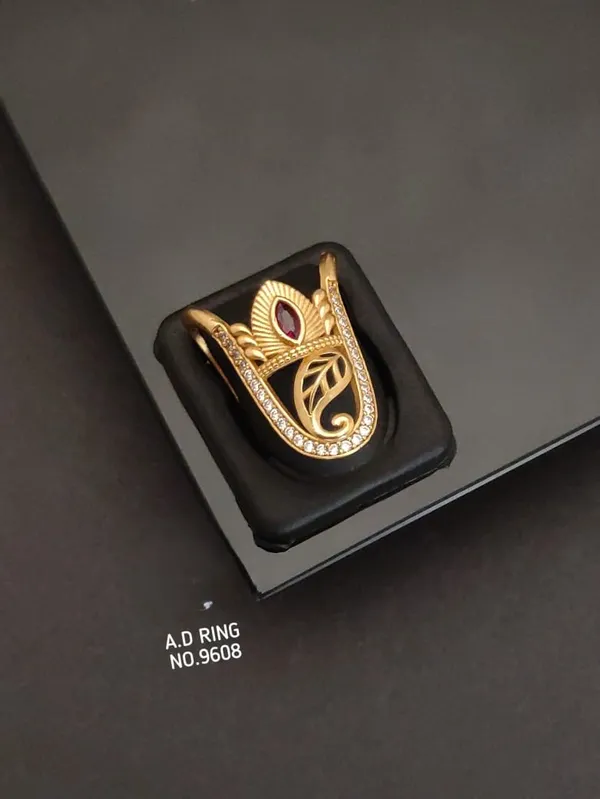 Gold_Alloy_Ring_For_Women