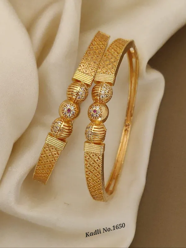Gold_Plated_Bangles_For_Women