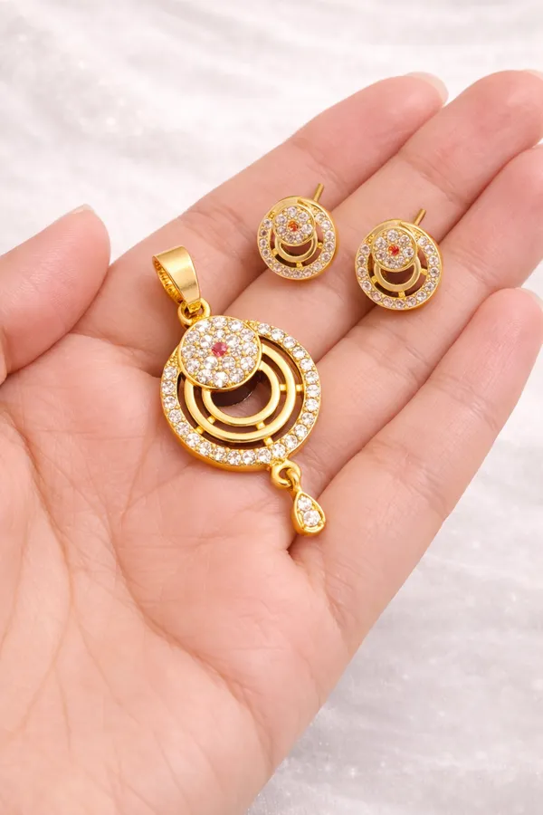 Gold_Plated_Metal_With_American_Diamond_Stones_Pendant_For_Women