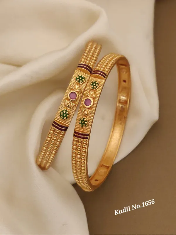 Gold_Plated_Bangles_For_Women