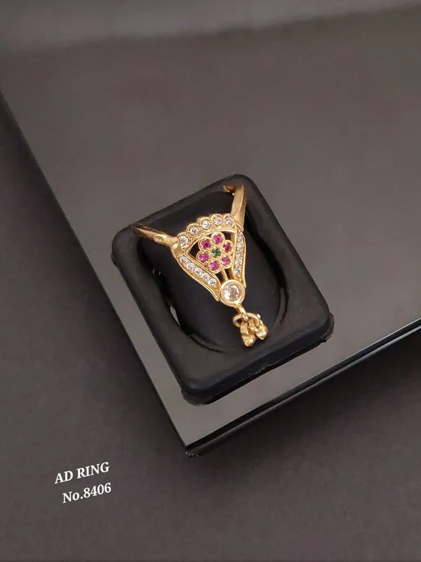 Gold_Alloy_Ring_For_Women