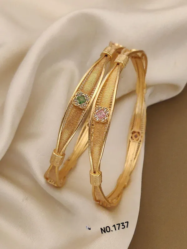 Gold_Brass_Bangles_For_Women