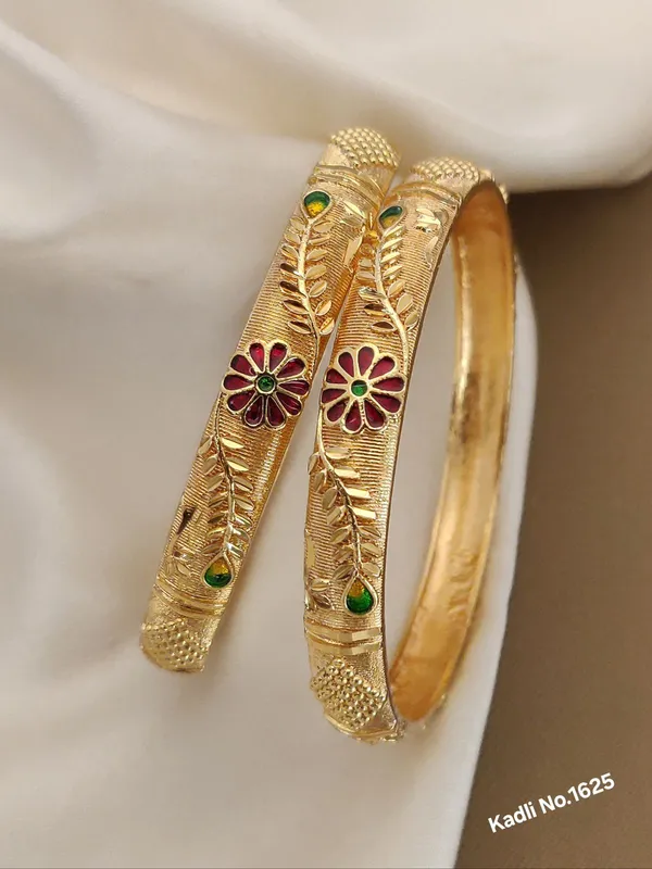 Gold_Plated_Metal_With_Enamel_Work_Bangles_For_Women