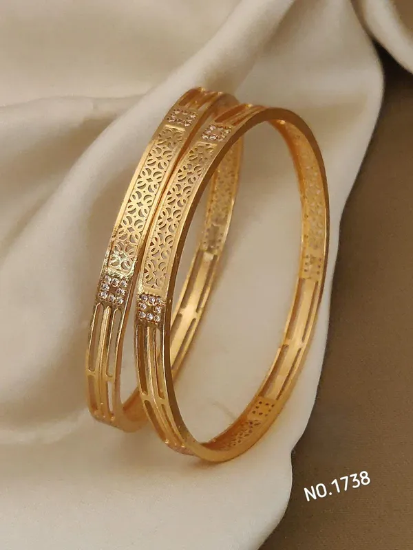 Gold_Brass_Bangles_For_Women