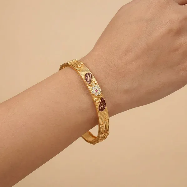 Gold_Alloy_Bangles_For_Women