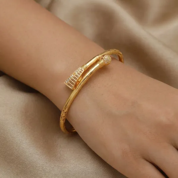 Gold_Plated_Bangles_For_Women(Set_of_2/4)