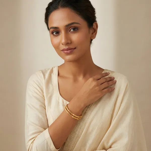 Gold_Alloy_Bangles_For_Women(Set_of_2/4)