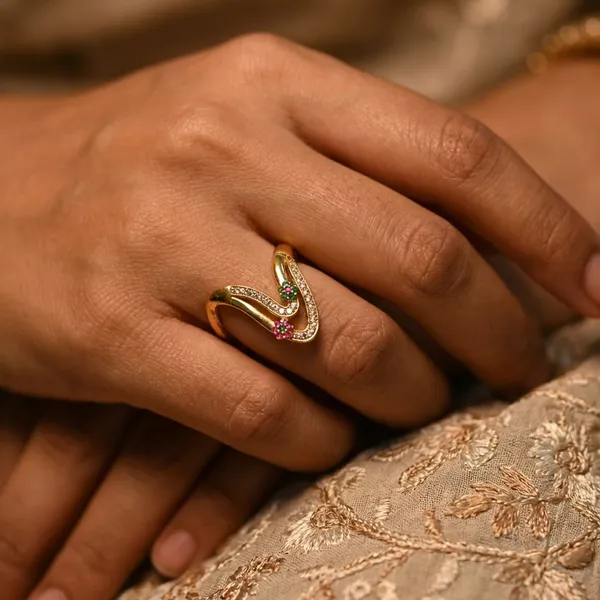 Gold_Alloy_Ring_For_Women